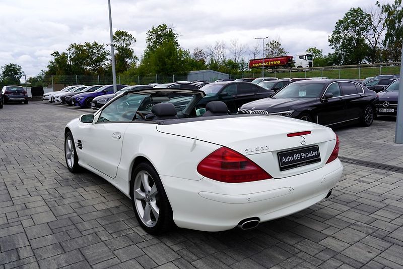 Mercedes-Benz SL 600, V12, 500PS, 88.000km - fotka 11 z 40