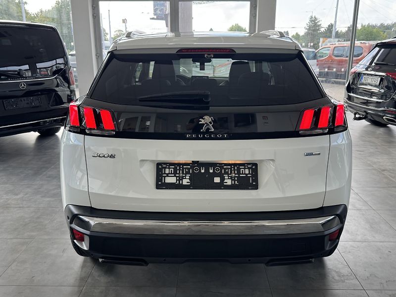 Peugeot 3008 (2018) 1,2I STT ALLURE NAVI KAMERA - fotka 6 z 33