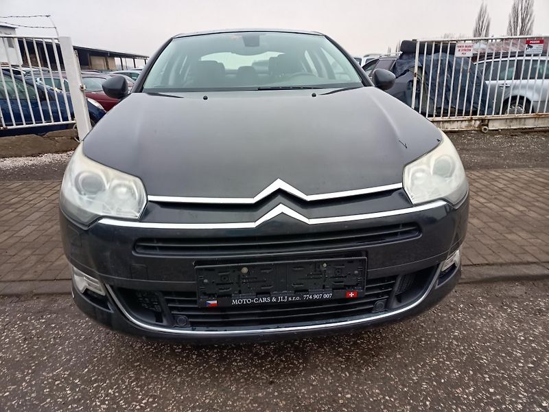 Citroën C5 (2011) 1.6i Automat - fotka 25 z 43