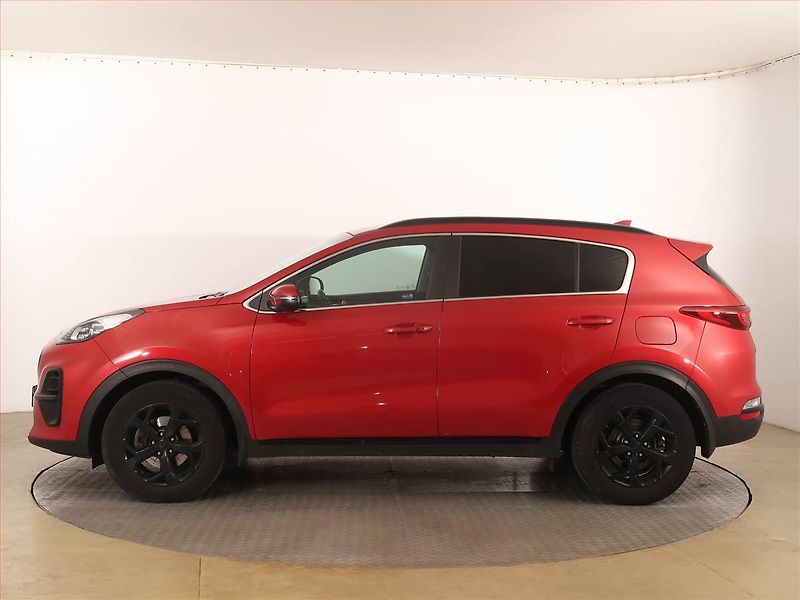 Kia Sportage (2021) 1.6 T-GDI, Automat, Serv.kniha - fotka 3 z 19