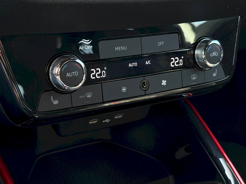 Škoda Fabia (2025) DSG 1.0 TSI / 85 kW / MONTE CA - fotka 13 z 29