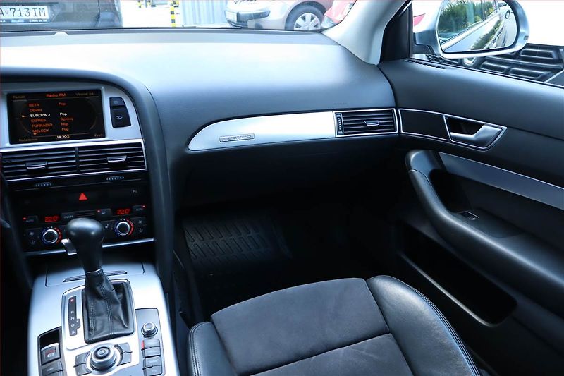 Audi A6 Allroad (2010) 3.0 TDI, 4X4, Automat, Navi - fotka 8 z 29