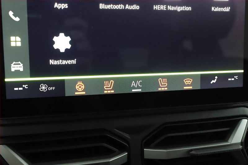Dacia Bigster (2025) 1.2 MHEV, Journey, Navigace - fotka 11 z 18