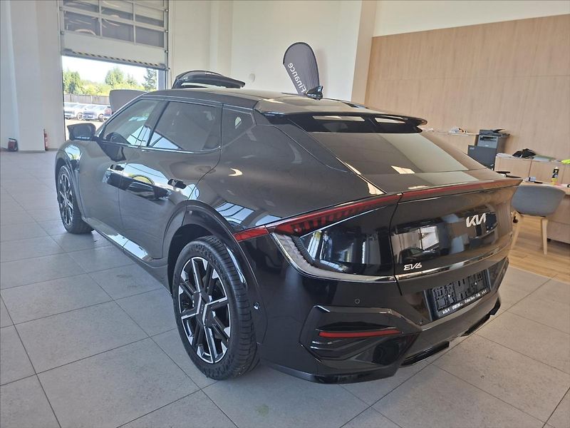 Kia EV6 4x2 GT-LINE 168 KW+84 KWH - fotka 3 z 8