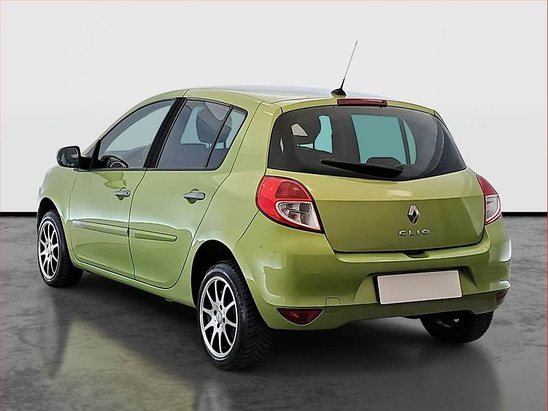 Renault Clio (2010) 1.2 16V, Automat, Navi - fotka 4 z 19