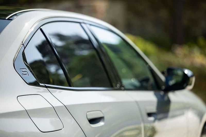 Nové BMW je stále výborné auto pro nadšené řidiče