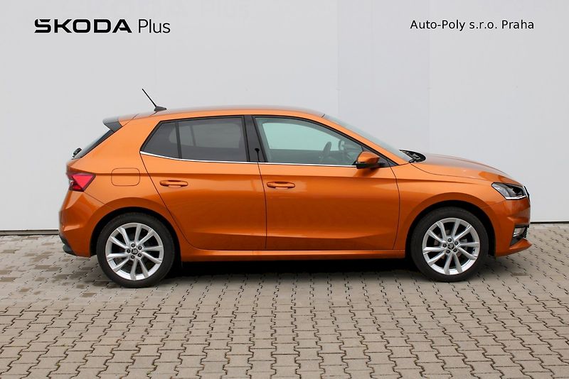 Škoda Fabia (2025) 1.0 TSI 70 kW Top Selection - fotka 3 z 25
