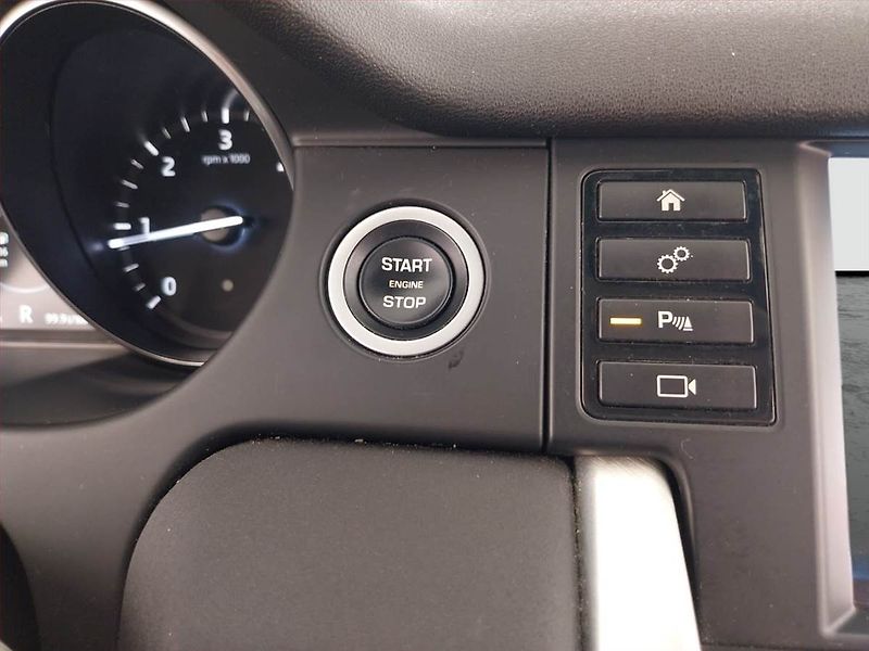 Land Rover Discovery Sport (2018) SE TD4, 4X4, Automat - fotka 17 z 25
