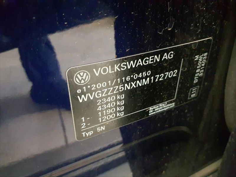 Volkswagen Tiguan Allspace 2,0 TDI TAŽNÉ KAMERA KEYLESS - fotka 9 z 9