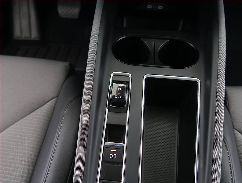 Škoda Enyaq (2023) iV 60 (62 kWh), SoH 93% - fotka 13 z 31