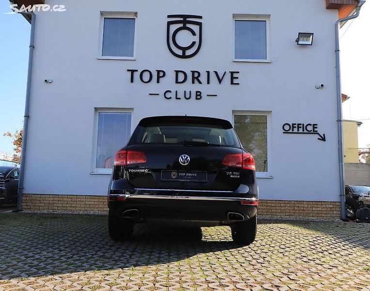 Volkswagen Touareg 3.0 TDI*Pano*Tažné*Kamera - fotka 4 z 19