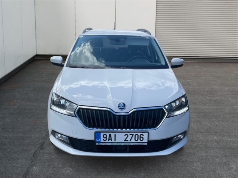 Škoda Fabia 1,0 TSI 70 Ambition - fotka 2 z 11