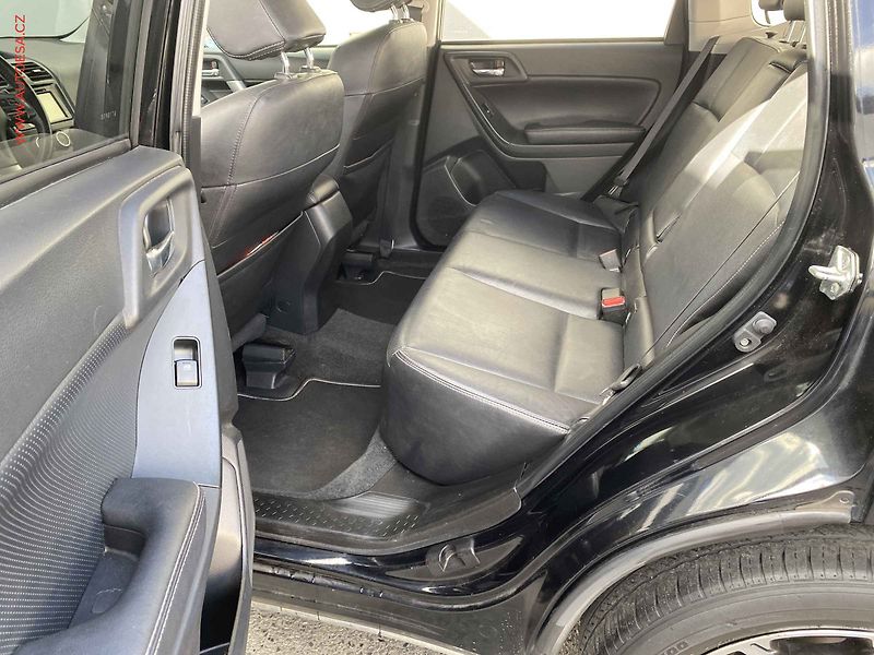 Subaru Forester (2013) 2.0i 4x4, ČR, AT, navi, xenon - fotka 10 z 23