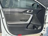 Kia Ceed 1,6 CRDI Exclusive ČR DPH - náhled 21
