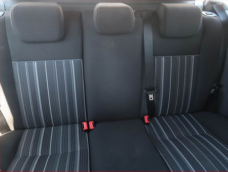 Ford Focus (2008) 1.6 16V, po STK, plně pojízdný - fotka 10 z 16