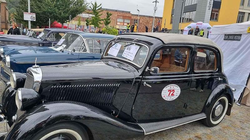 Podzimní sraz veteránů v Kralupech nad Vltavou.