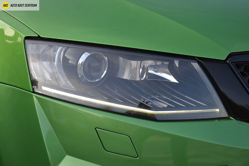 Škoda Octavia RS , 2.0TSI - 162KW !!! - fotka 8 z 56