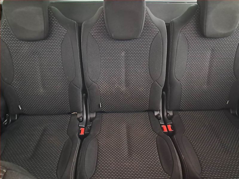 Citroën C4 Picasso (2011) 1.6 HDi, 7 míst, ČR,1.maj - fotka 10 z 20