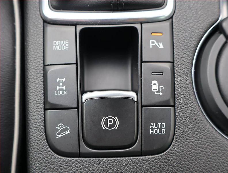 Kia Sportage (2018) 1.6 T-GDI, 4X4, Automat, Kůže - fotka 20 z 29