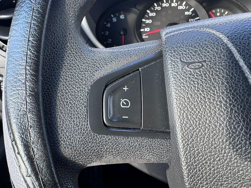 Nissan NV400 (2016) 9 MÍST 2,3D 107 KW TAŽNÉ L2H2 - fotka 24 z 45