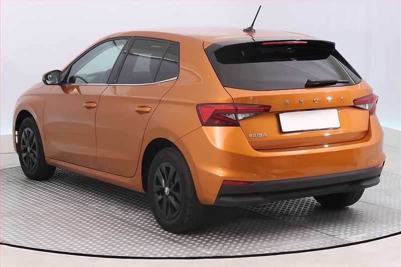 Škoda Fabia (2024) 1.0 TSI - fotka 4 z 18