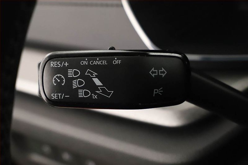 Škoda Octavia (2020) 1.5 TSI, Navi, Tempomat - fotka 17 z 21