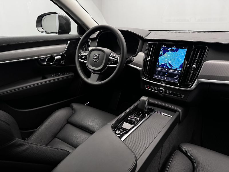 Volvo V90 CC B4 AWD PLUS CZ REZERVACE - fotka 28 z 51