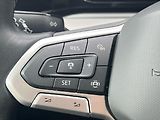Volkswagen Golf 1,5 TSi 96 kW LIFE  REZERVACE - náhled 19