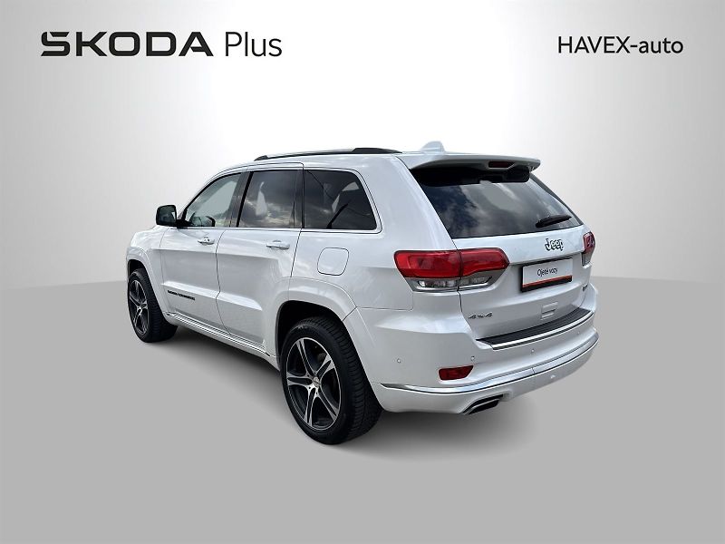 Jeep Grand Cherokee (2017) 3.0 CRD AWD Aut. Summit - fotka 34 z 35