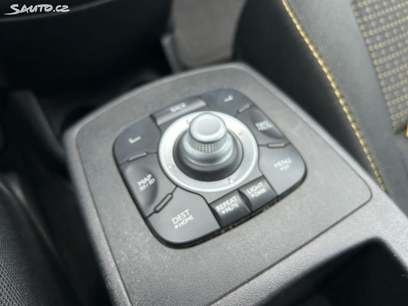 Renault Scénic (2010) 1.5 DCi 78 KW servisni kniha - fotka 20 z 29