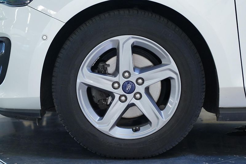 Ford Focus - fotka 10 z 29