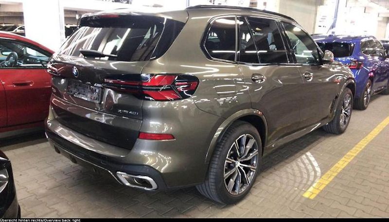 BMW X5 xDrive40i - fotka 8 z 9