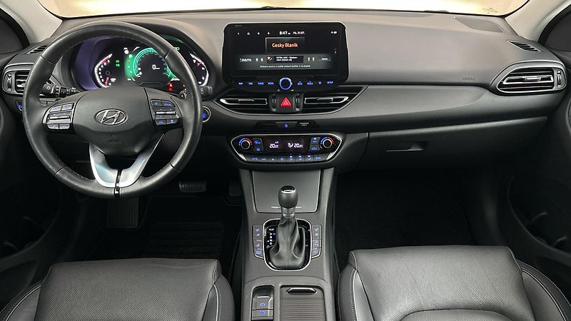 Hyundai i30 1.5 T-GDI AUT Style Kombi - fotka 8 z 28