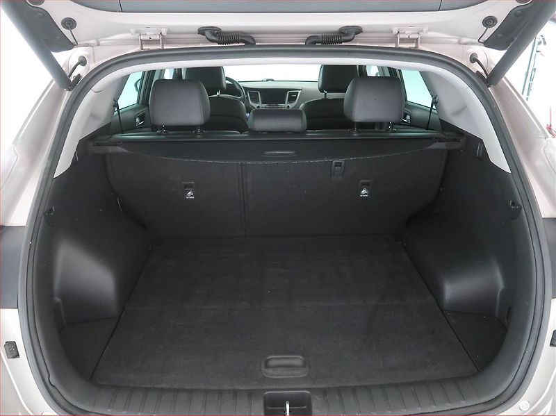 Hyundai Tucson (2015) Executive 2.0 CRDi, 4X4 - fotka 12 z 18