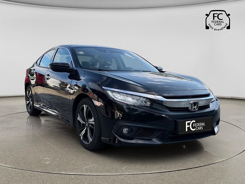 Honda Civic 1.5 VTEC TURBO Executive - fotka 7 z 31