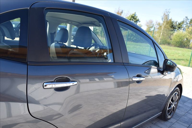 Citroën C3 1,2 66kw DIG.KLIMA BEZ KOROZE - fotka 7 z 36