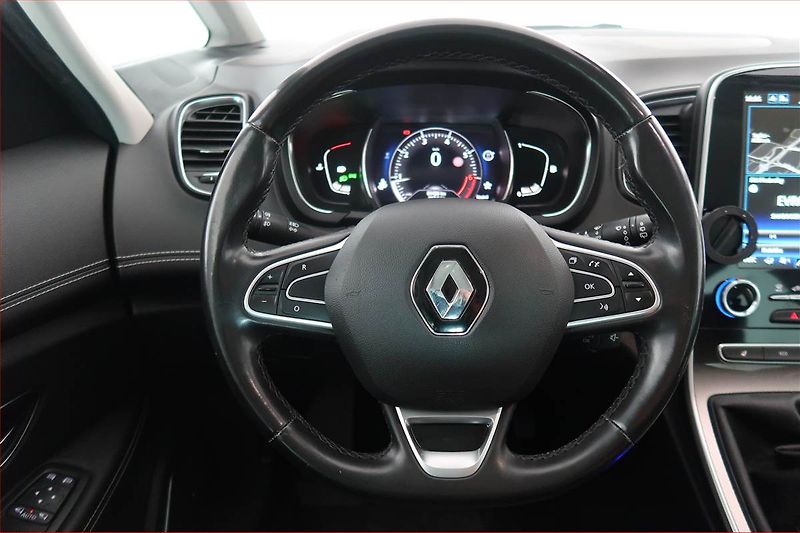 Renault Grand Scénic (2021) 1.3 TCe, 7 míst, ČR,1.maj - fotka 20 z 21