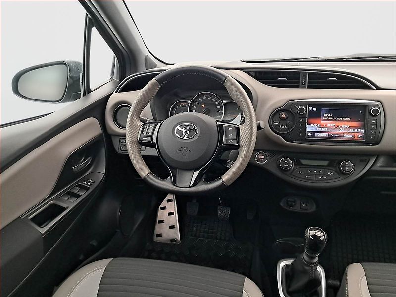 Toyota Yaris (2016) 1.33 Dual VVT-i, ČR,1.maj - fotka 7 z 19