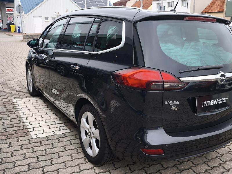 Opel Zafira 2012 ČR 1.4T 103kW  - fotka 22 z 34