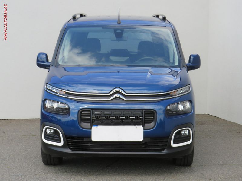 Citroën Berlingo (2019) 1.5HDi, Shine, 96kW - fotka 2 z 3
