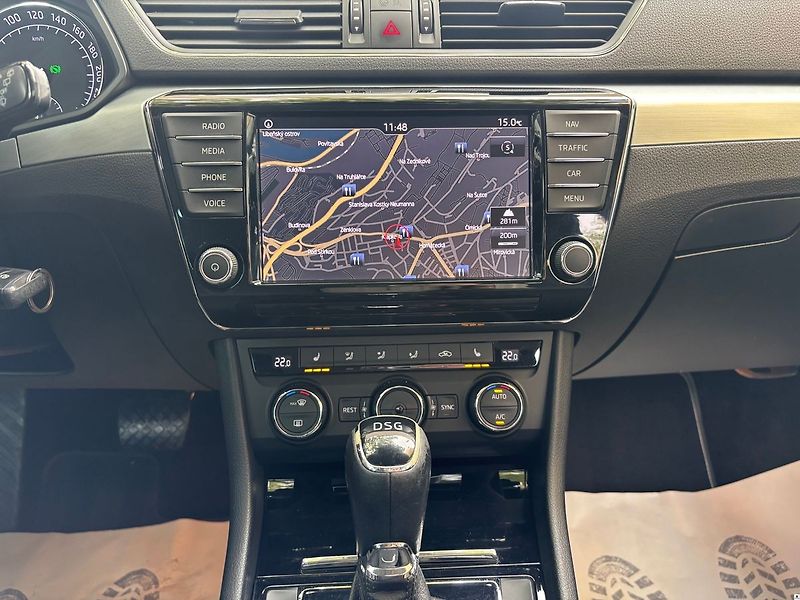 Škoda Superb 2.0TDI-110KW.DSG.TAŽNÉ-ZÁRUKA - fotka 33 z 48