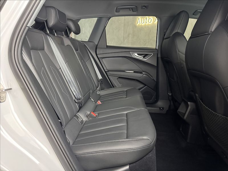 Audi Q4 e-tron 40 150kW LED Matrix - fotka 14 z 49