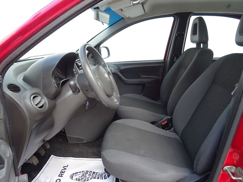 Fiat Panda (2010) 1.1i,NovéČR,s.kniha - fotka 11 z 19