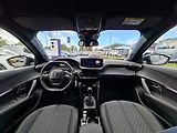 Peugeot 2008 ALLURE 1,2 PT 100k M6 - náhled 2