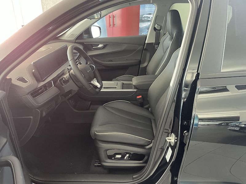 Chery Tiggo 4 HEV (2026) 1,5 HEV Unique - fotka 9 z 49