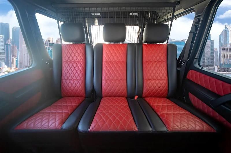 Mercedes-Benz Třídy G (2016) Ikona AMG V8 Biturbo - fotka 15 z 17