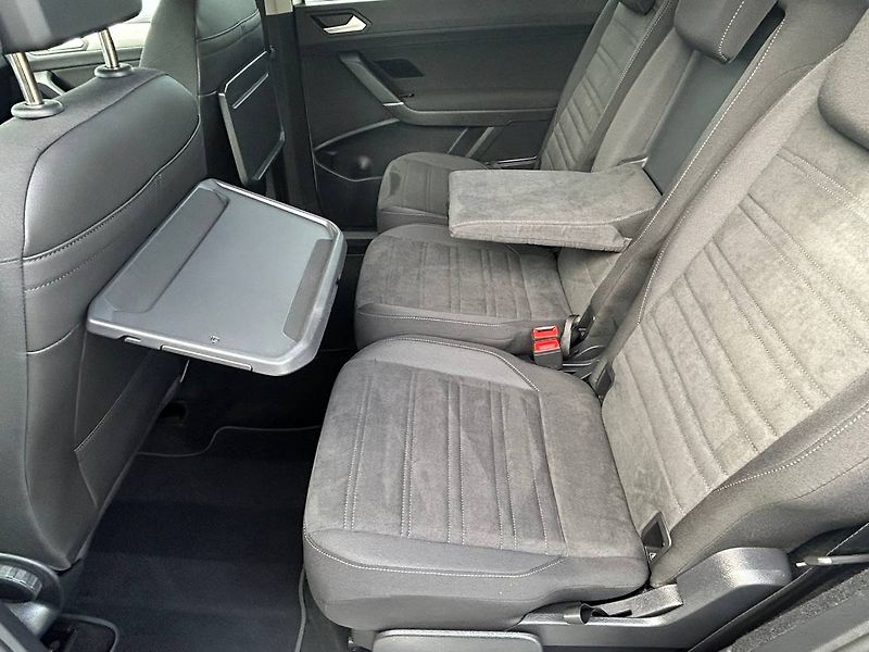 Volkswagen Touran (2022) 2.0 TDI 110kW DSG tažné - fotka 9 z 35