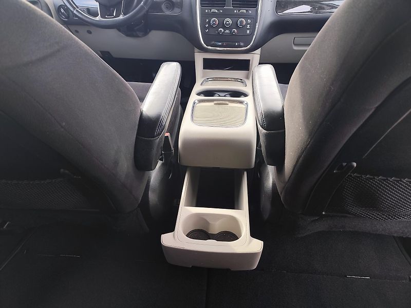 Dodge Grand Caravan (2014)  3.6 s Lpg  - fotka 14 z 29