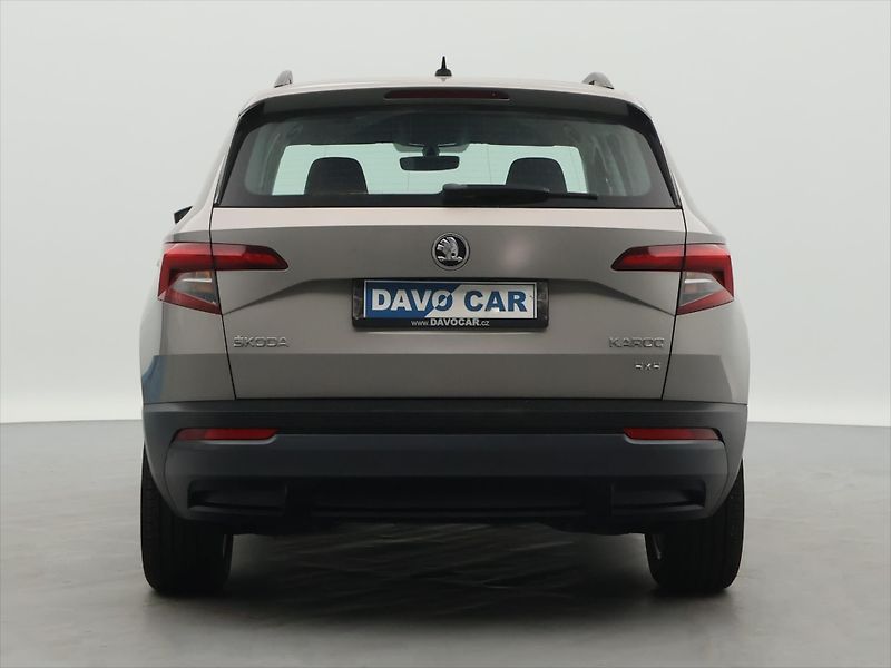 Škoda Karoq 2,0 TDI 110kW 4x4 CZ LED 2.Maj - fotka 6 z 33
