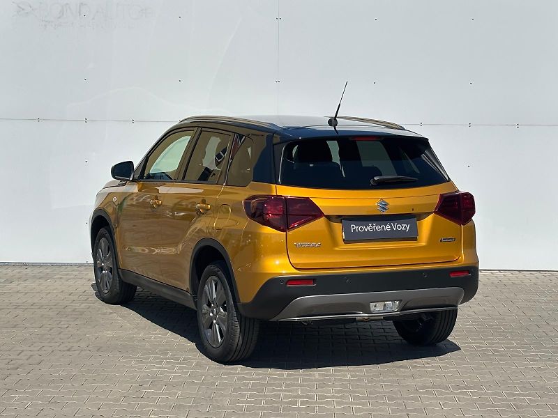Suzuki Vitara 1,4 BoosterJet Premium - fotka 7 z 25